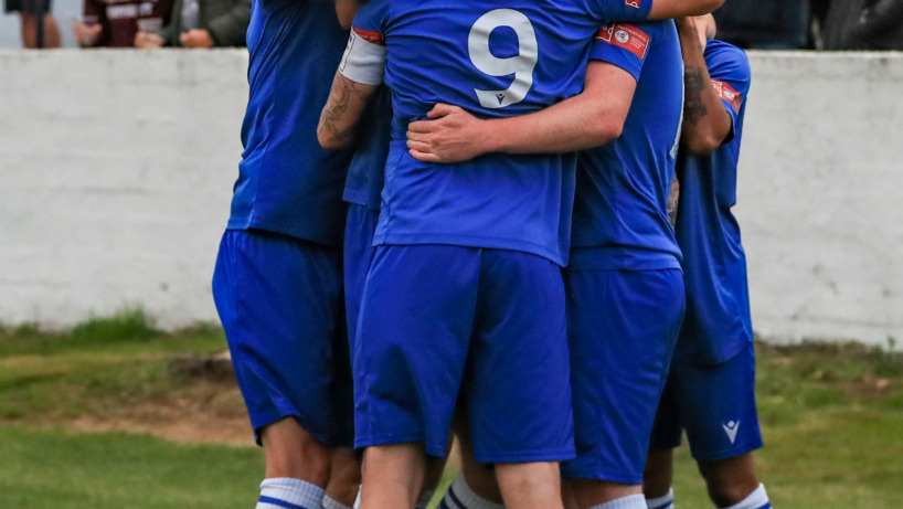 Frickley Athletic v Brighouse Town
