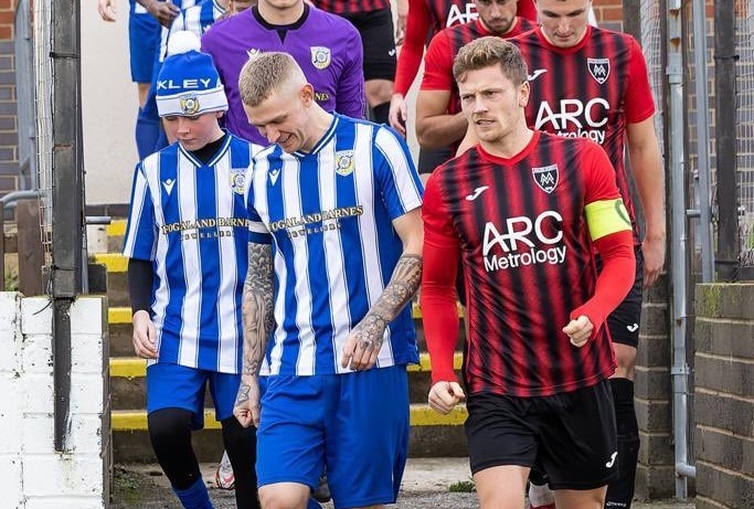 Frickley Athletic v Maltby Main