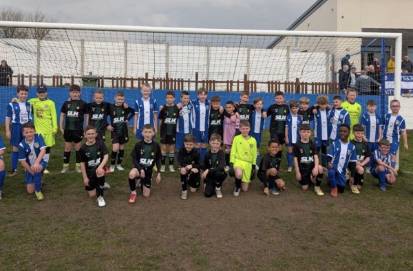 Frickley Athletic v Parkgate FC
