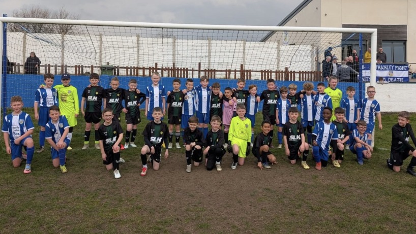 Frickley Athletic v Parkgate FC