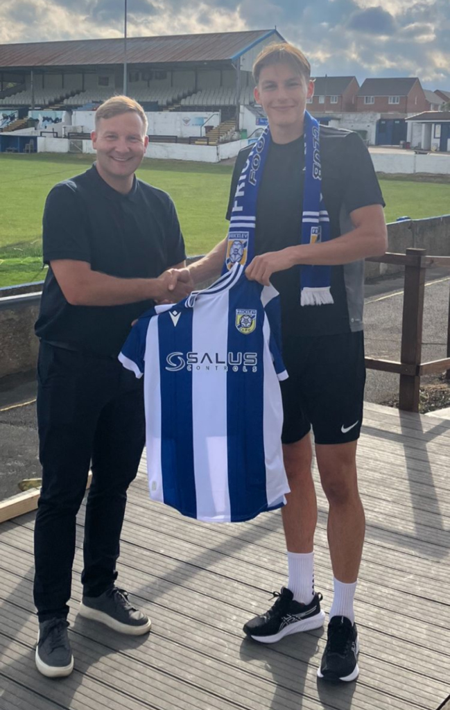 summer signing - Lucas robinson