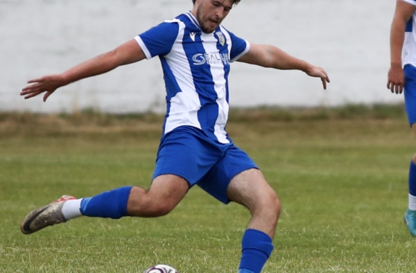 Frickley Athletic 1 Pontefract Collieries 5
