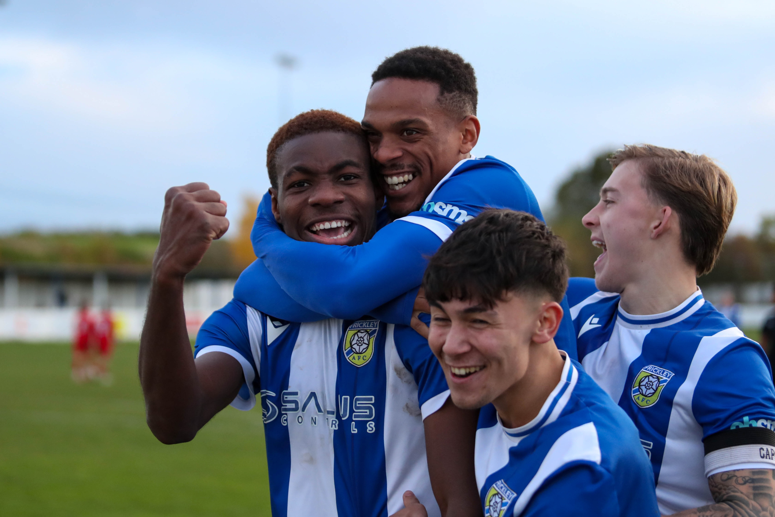 Frickley Athletic 4 Rossington Main 1